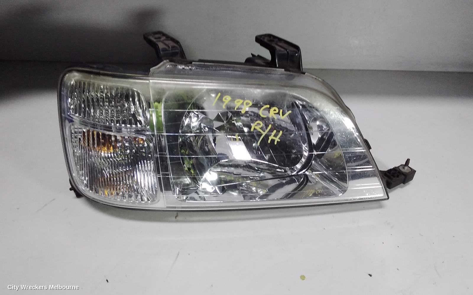HONDA CRV RIGHT HEADLAMP, RD1, 12/1995 - 11/2001