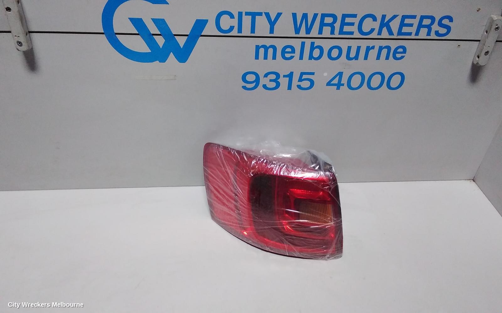 VOLKSWAGEN JETTA LEFT TAILLIGHT, 1B, 02/2011 - 10/2014