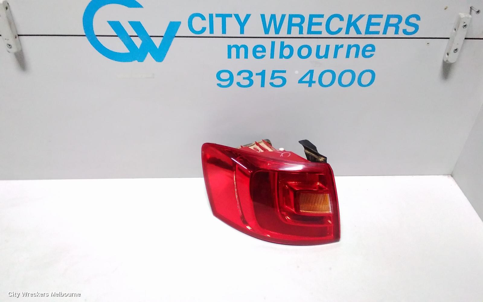 VOLKSWAGEN JETTA LEFT TAILLIGHT, 1B, 02/2011 - 10/2014