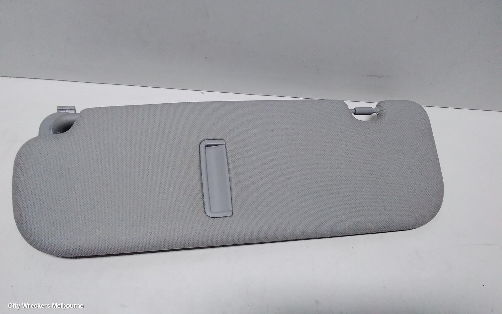 HYUNDAI VELOSTER SUNVISOR, FS, RH SIDE, GREY, W/ MIRROR & LAMP TYPE, 12/2011 - 02/2018