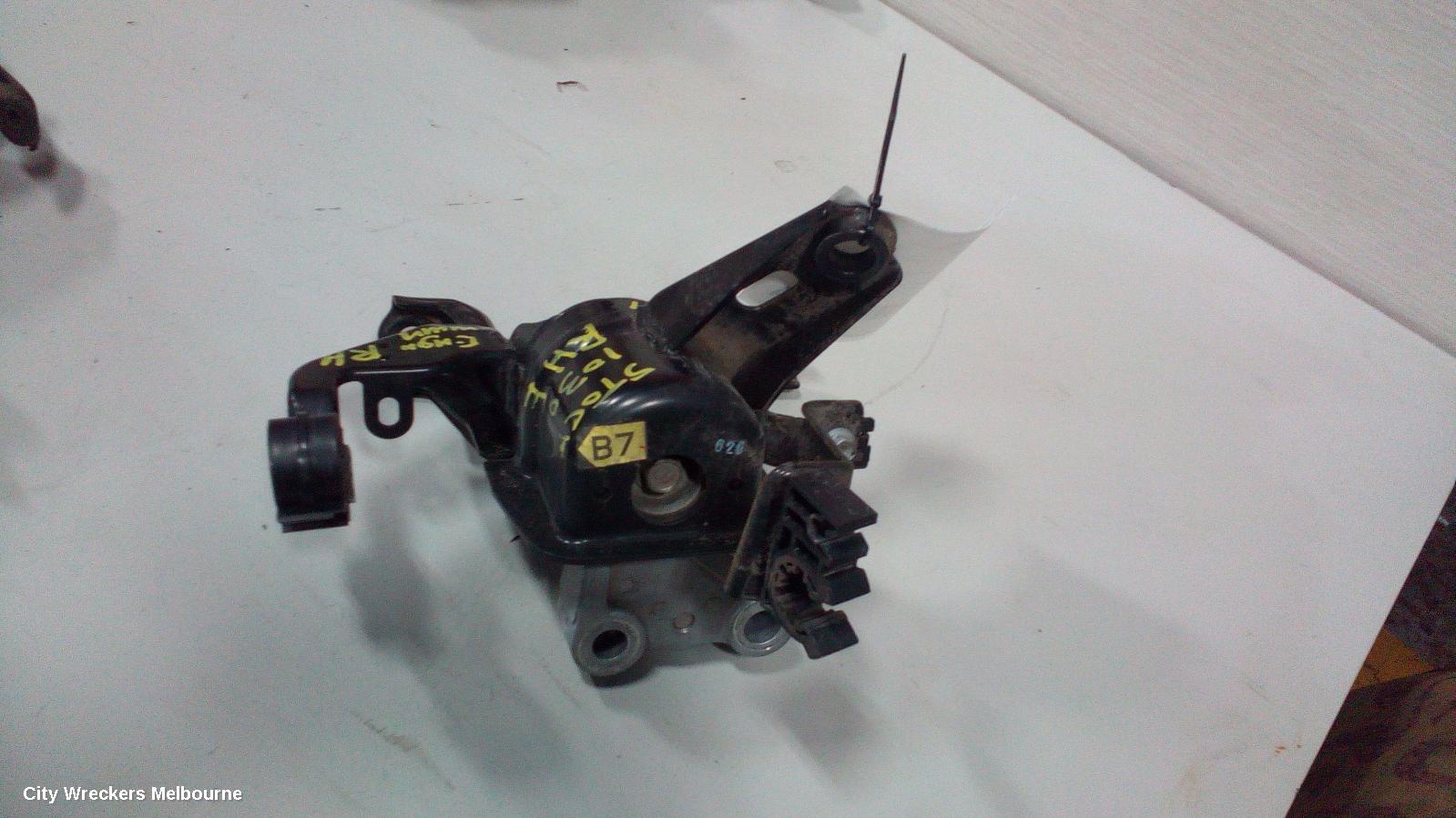 TOYOTA COROLLA MOUNT, ZRE182R 10/2012 - 06/2018