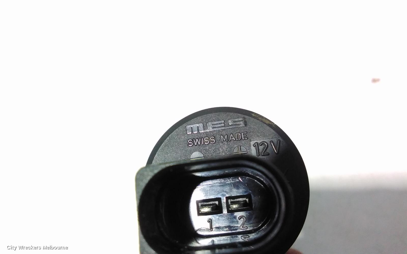 JEEP GRANDCHEROKEE WASHER BOTTLE, WK, W/ H/LAMP WASHER TYPE, 10/2010 ONWARDS