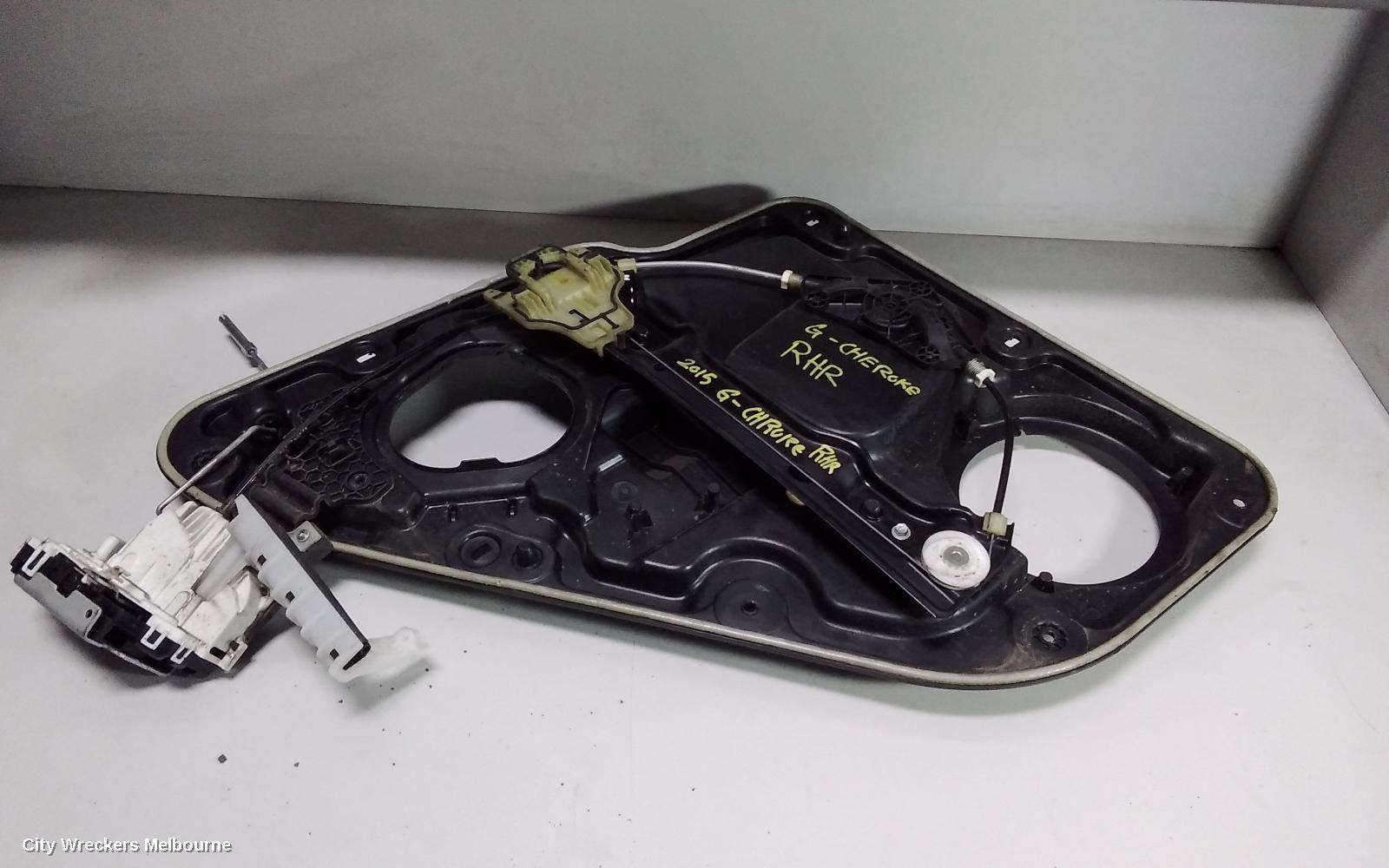 JEEP GRANDCHEROKEE RIGHT REAR WND REG/MOTOR, WK, 11/2010 ONWARDS