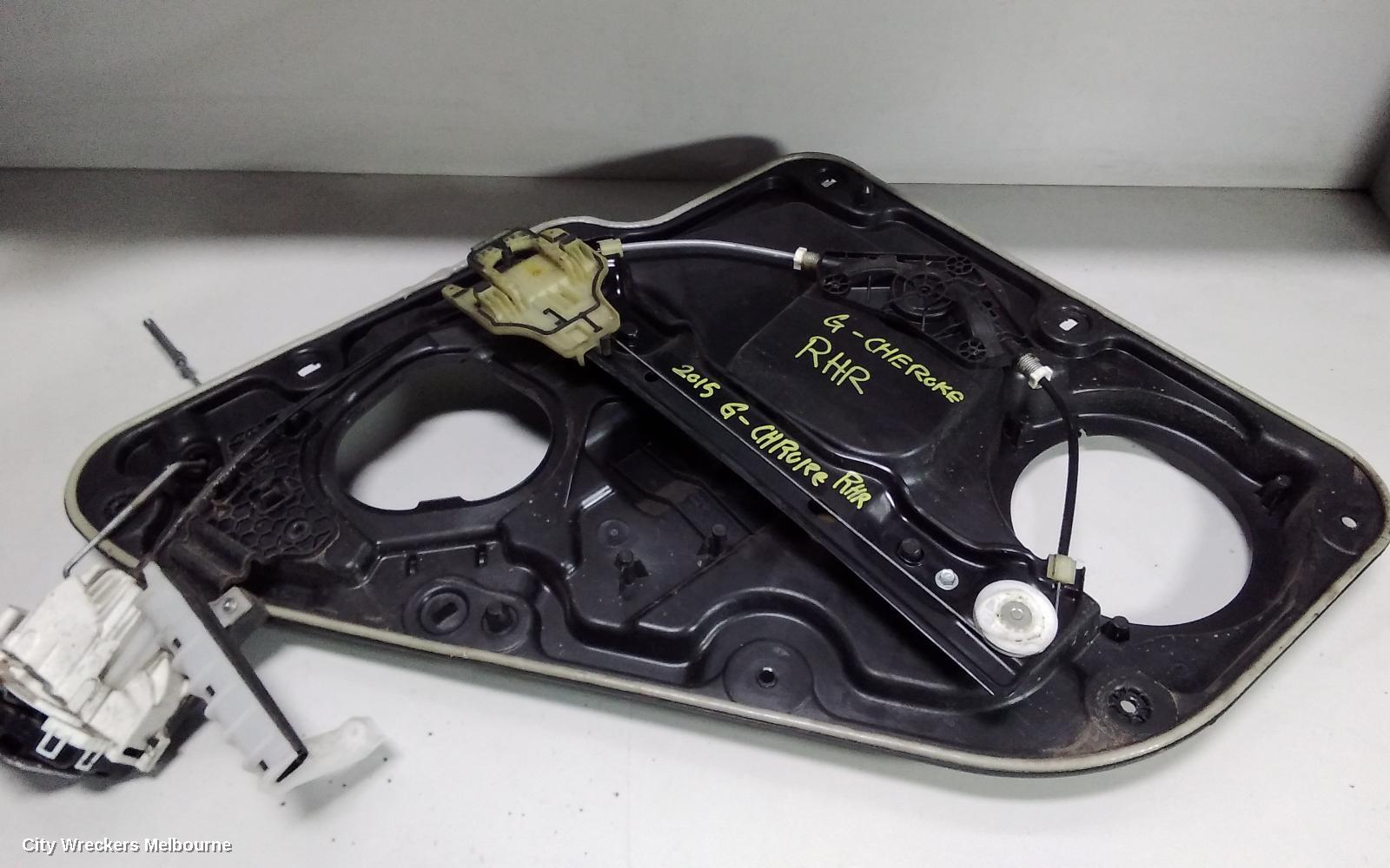JEEP GRANDCHEROKEE RIGHT REAR WND REG/MOTOR, WK, 11/2010 ONWARDS