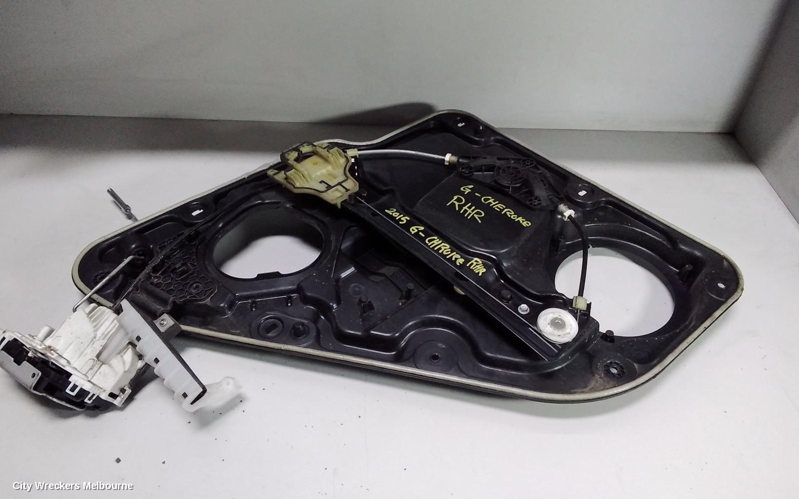 JEEP GRANDCHEROKEE RIGHT REAR WND REG/MOTOR, WK, 11/2010 ONWARDS