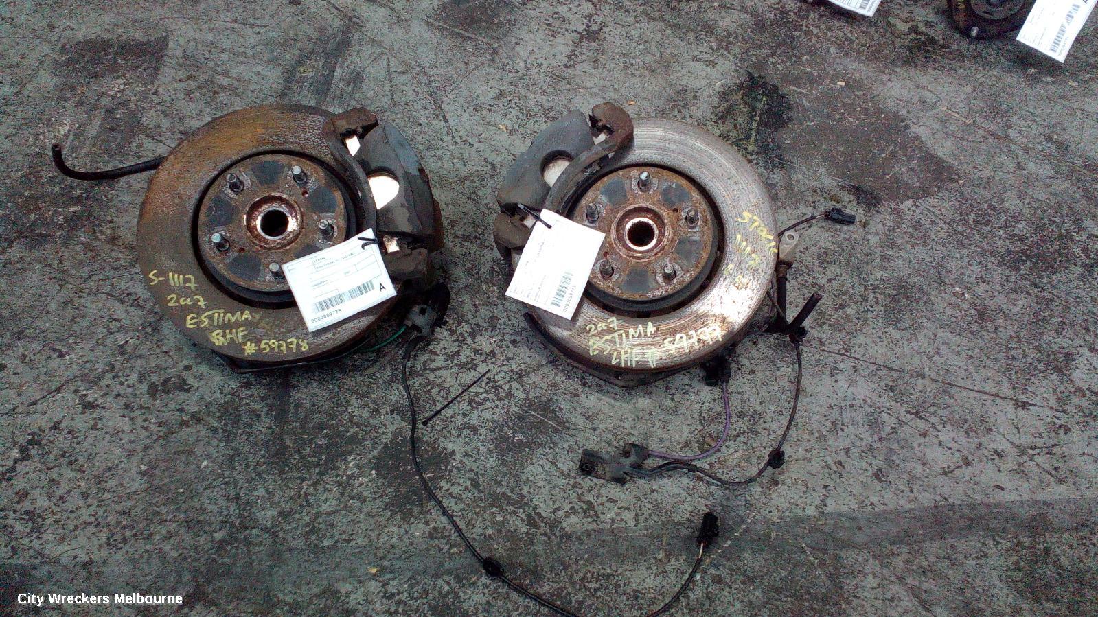 TOYOTA ESTIMA LEFT FRONT HUB ASSEMBLY, XR50, 05-19