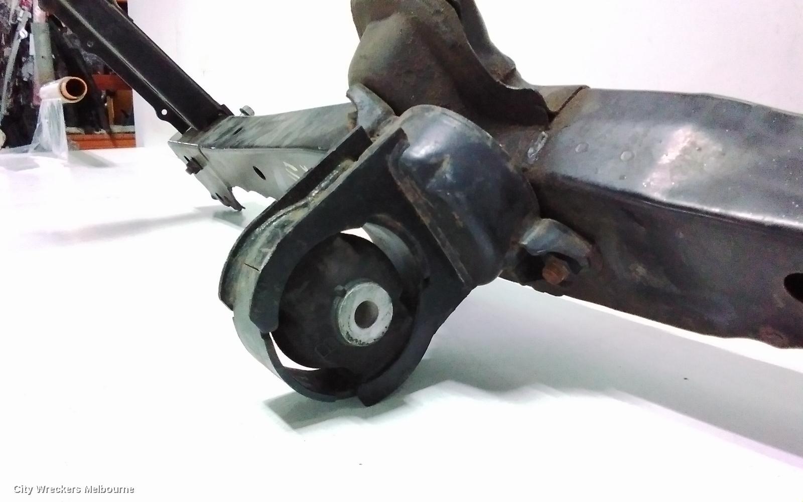 TOYOTA ESTIMA FRT XMEMBER/CRADLE, XR50, 05-19