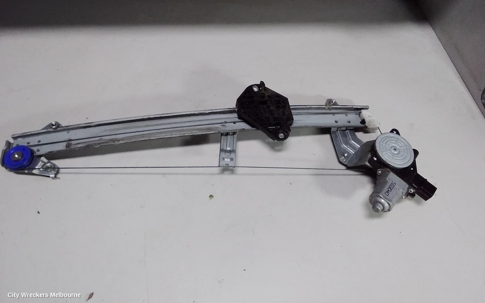 SUBARU FORESTER LEFT FRONT WINDOW REG/MOTOR, SJ, NON AUTO UP/DOWN TYPE, 12/2012 - 02/2015