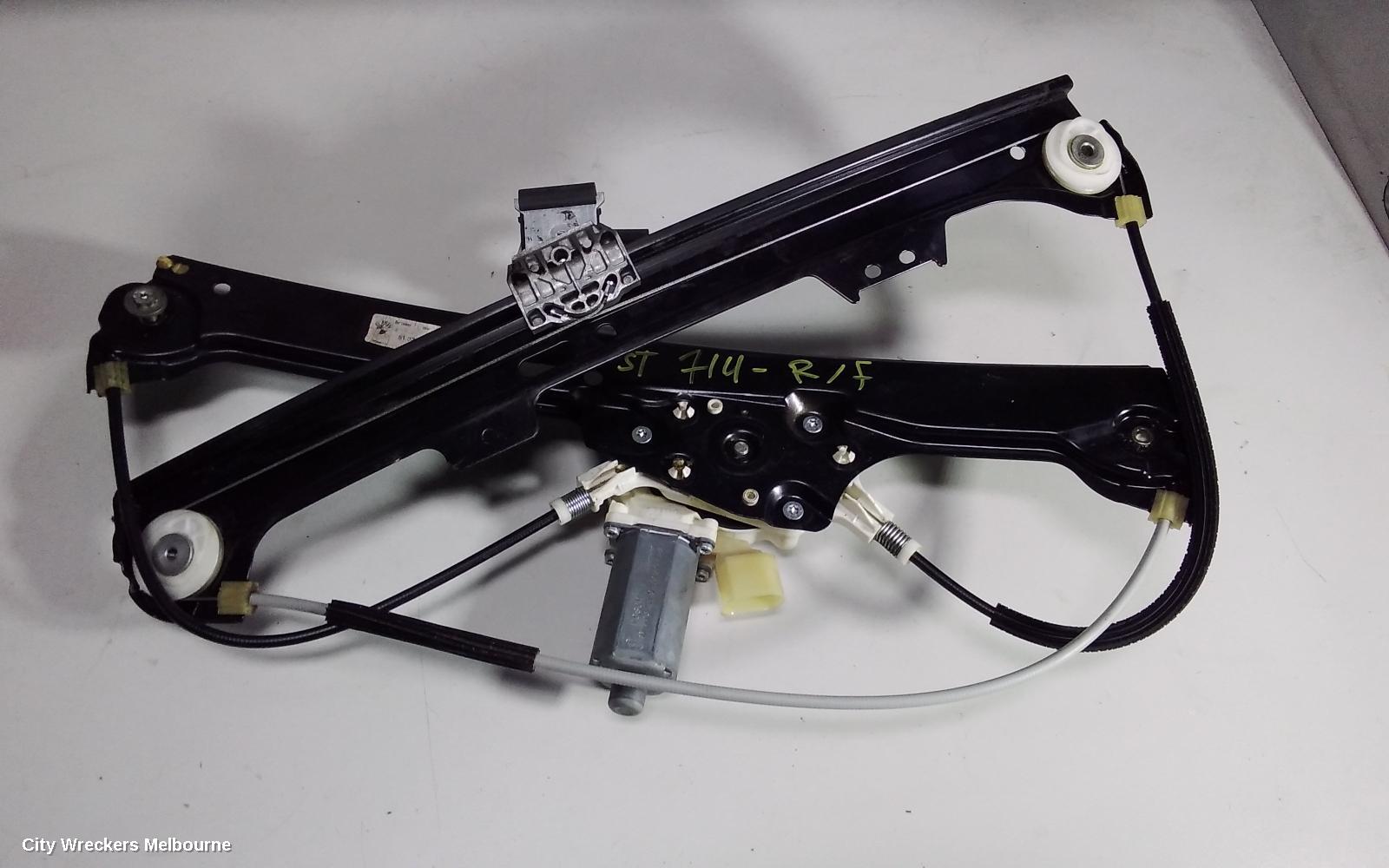 BMW 5 SERIES RIGHT FRONT WINDOW REG/MOTOR, E60, 10/2003 - 04/2010