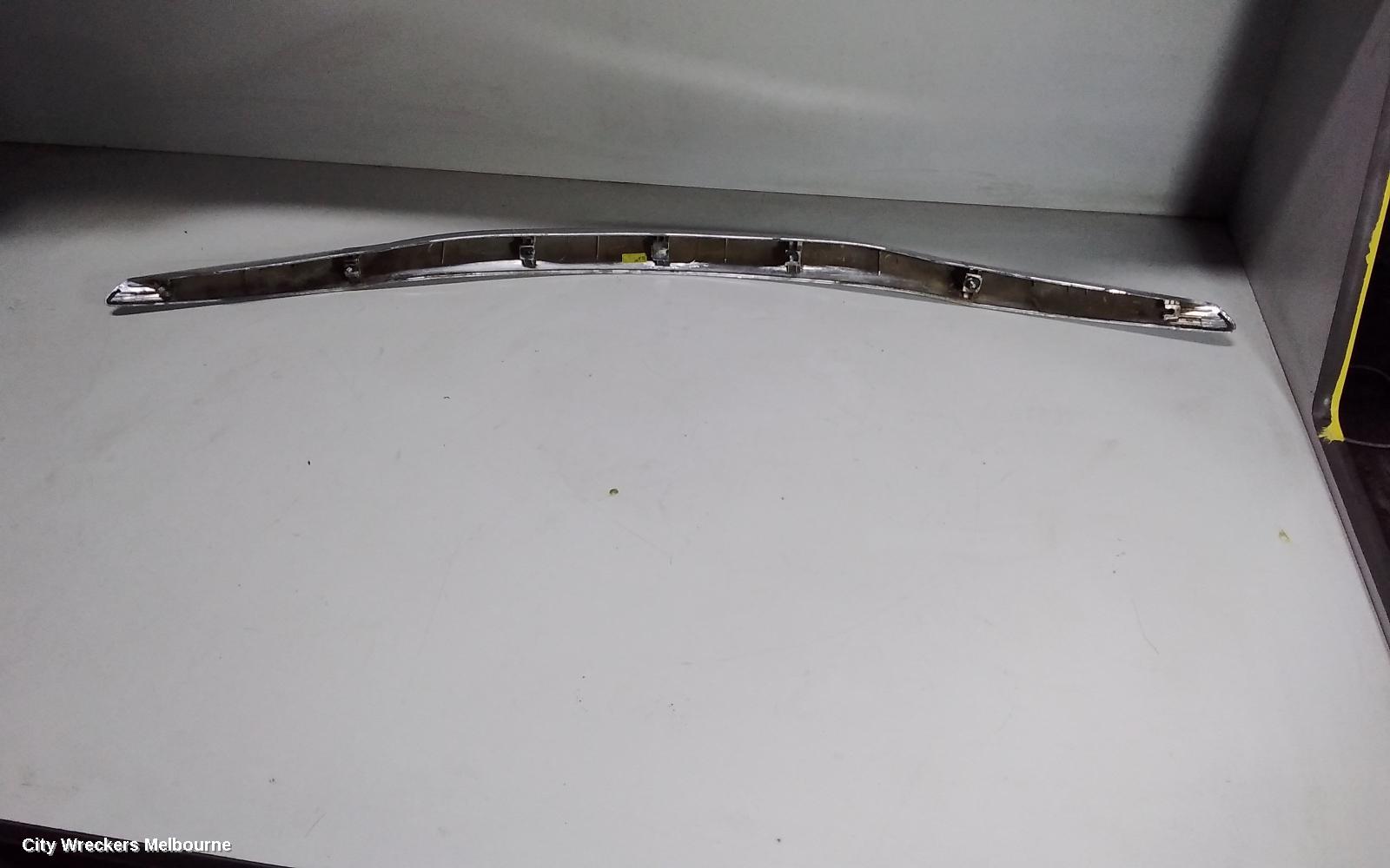 HYUNDAI I40, VF, 09/2011 - 12/2019, BENET GARNISH NIKLE: 59824