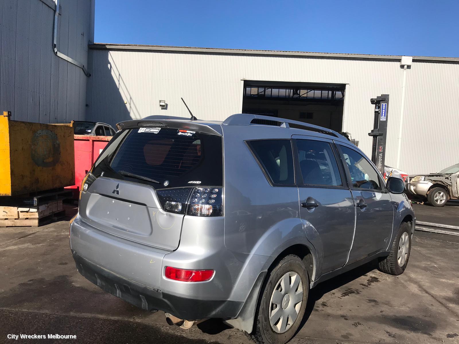 MITSUBISHI OUTLANDER DOOR/BOOT/GATE LOCK, LEFT FRONT DOOR LOCK, ZG, 11/2006 - 09/2009