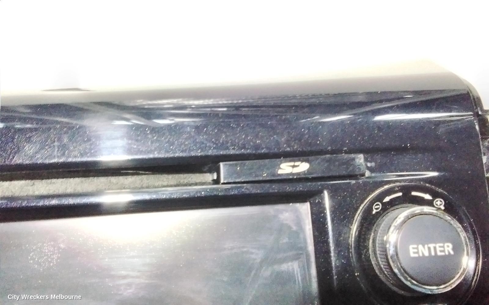 NISSAN NAVARA RADIO/CD/DVD/SAT/TV, NP300, W/ SAT NAV TYPE, 05/2015 - 11/2020