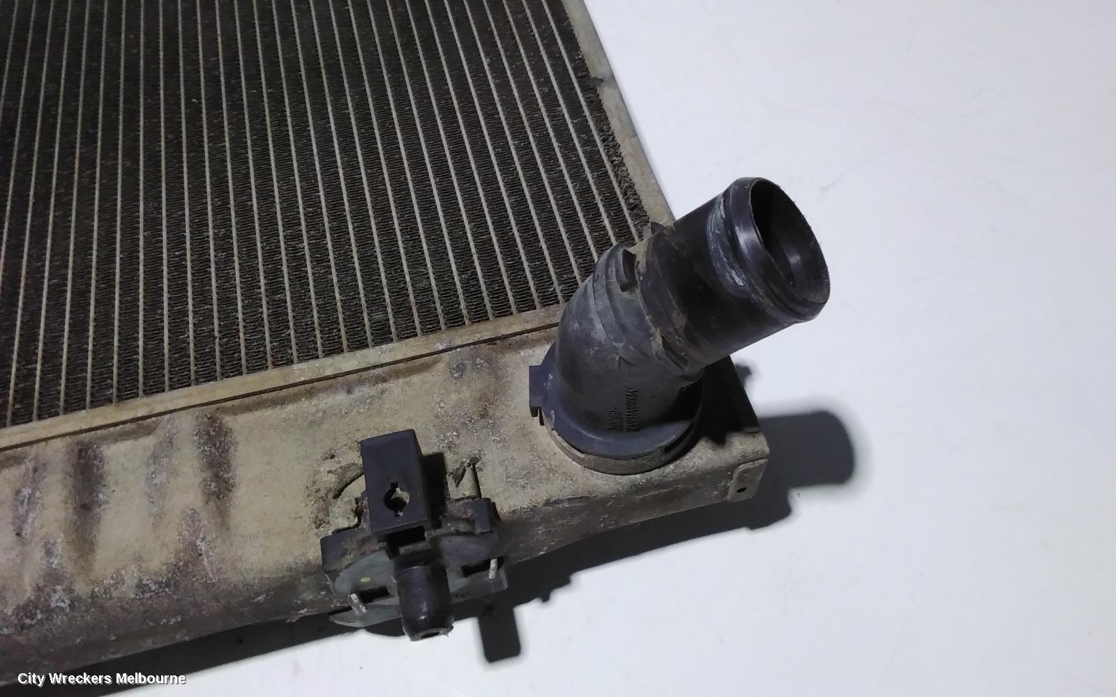 TOYOTA HIACE RADIATOR, MANUAL, 2.5, 2KD-FTV, DIESEL, KDH, 03/2005 - 09/2006