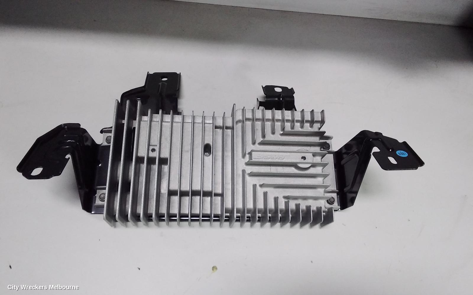 MAZDA CX9 RADIO/CD/DVD/SAT/TV, AMPLIFIER ONLY (ALL BOSE SYSTEM), P/N TD1366920, TB, 12/2007 - 12/2015