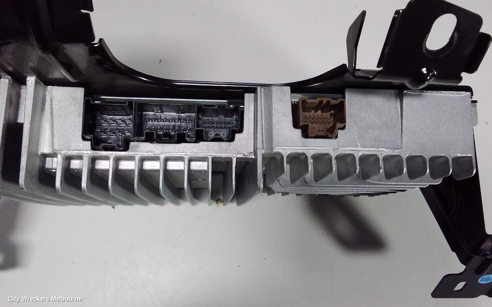 MAZDA CX9 RADIO/CD/DVD/SAT/TV, AMPLIFIER ONLY (ALL BOSE SYSTEM), P/N TD1366920, TB, 12/2007 - 12/2015