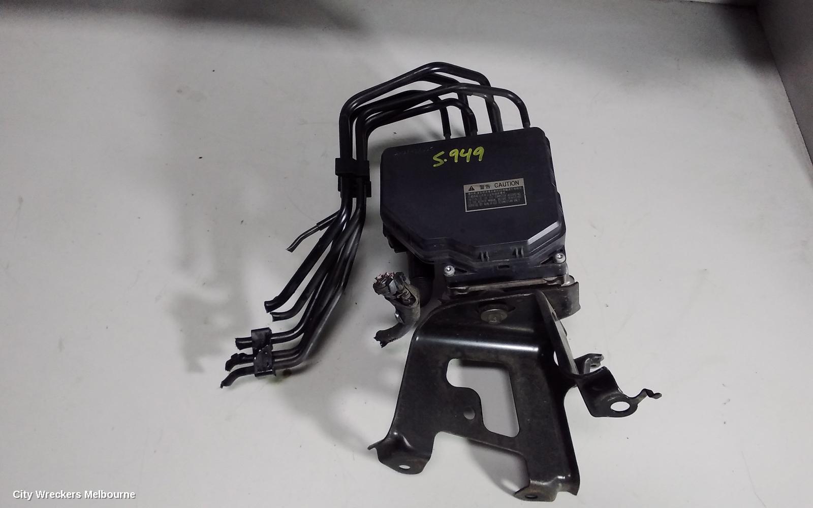 TOYOTA KLUGER ABS PUMP/MODULATOR, GSU40-GSU45, 05/2007 - 02/2014