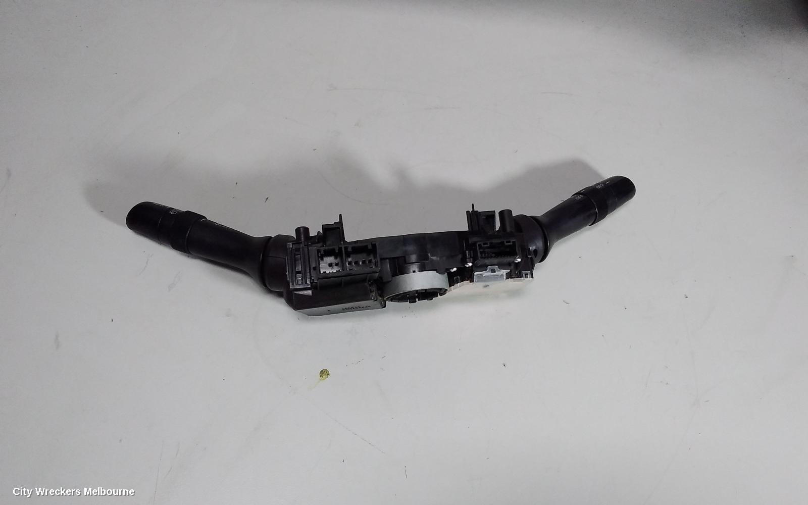 TOYOTA KLUGER COMBINATION SWITCH, FLASHER SWITCH, GSU40-GSU45, W/ FOGLAMP TYPE, 05/2007 - 12/2013