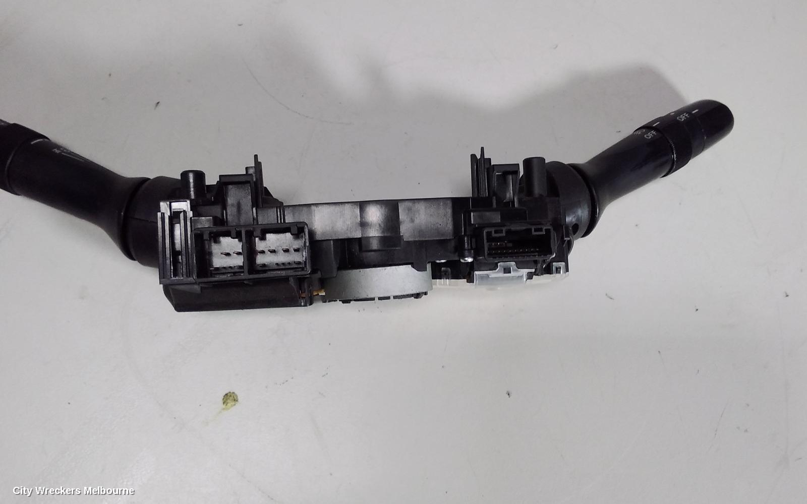 TOYOTA KLUGER COMBINATION SWITCH, FLASHER SWITCH, GSU40-GSU45, W/ FOGLAMP TYPE, 05/2007 - 12/2013