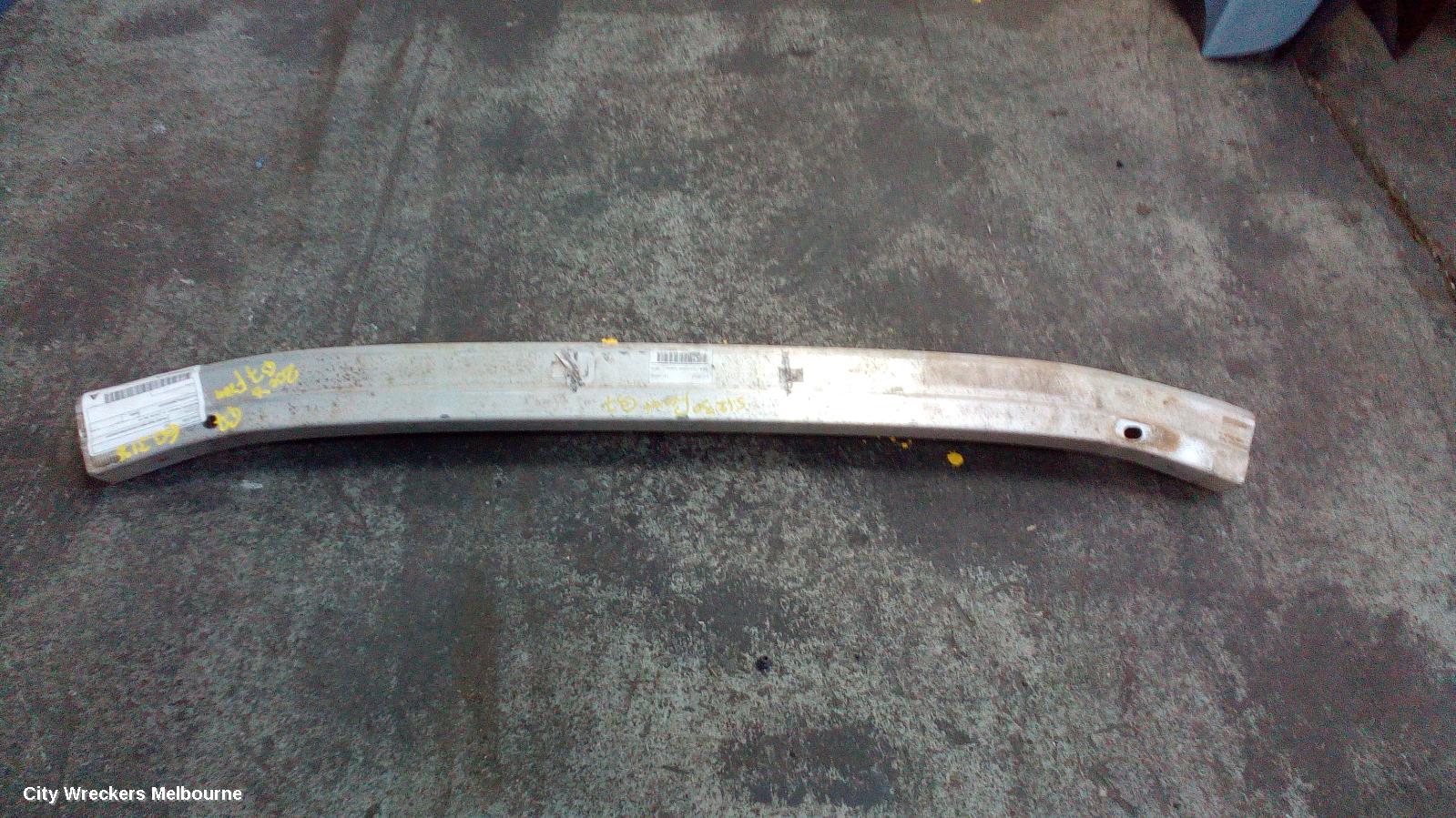 AUDI Q7 F/BAR REINFORC/BRACK, REINFORCEMENT, 4L, 09/2006 - 08/2015