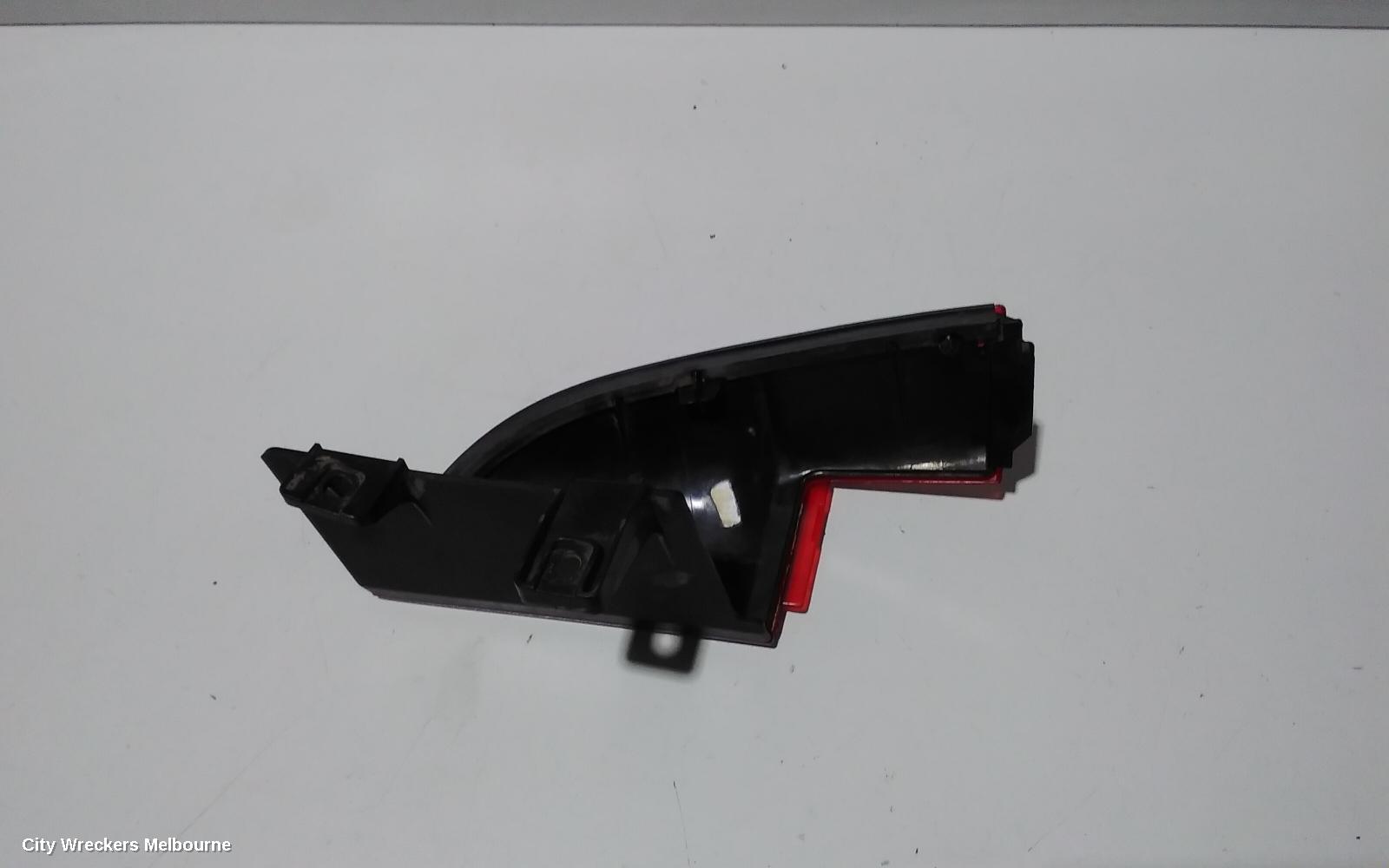 MERCEDES VITO LEFT TAILLIGHT, UPPER BARN DOOR, 639, 02/2006 - 02/2015