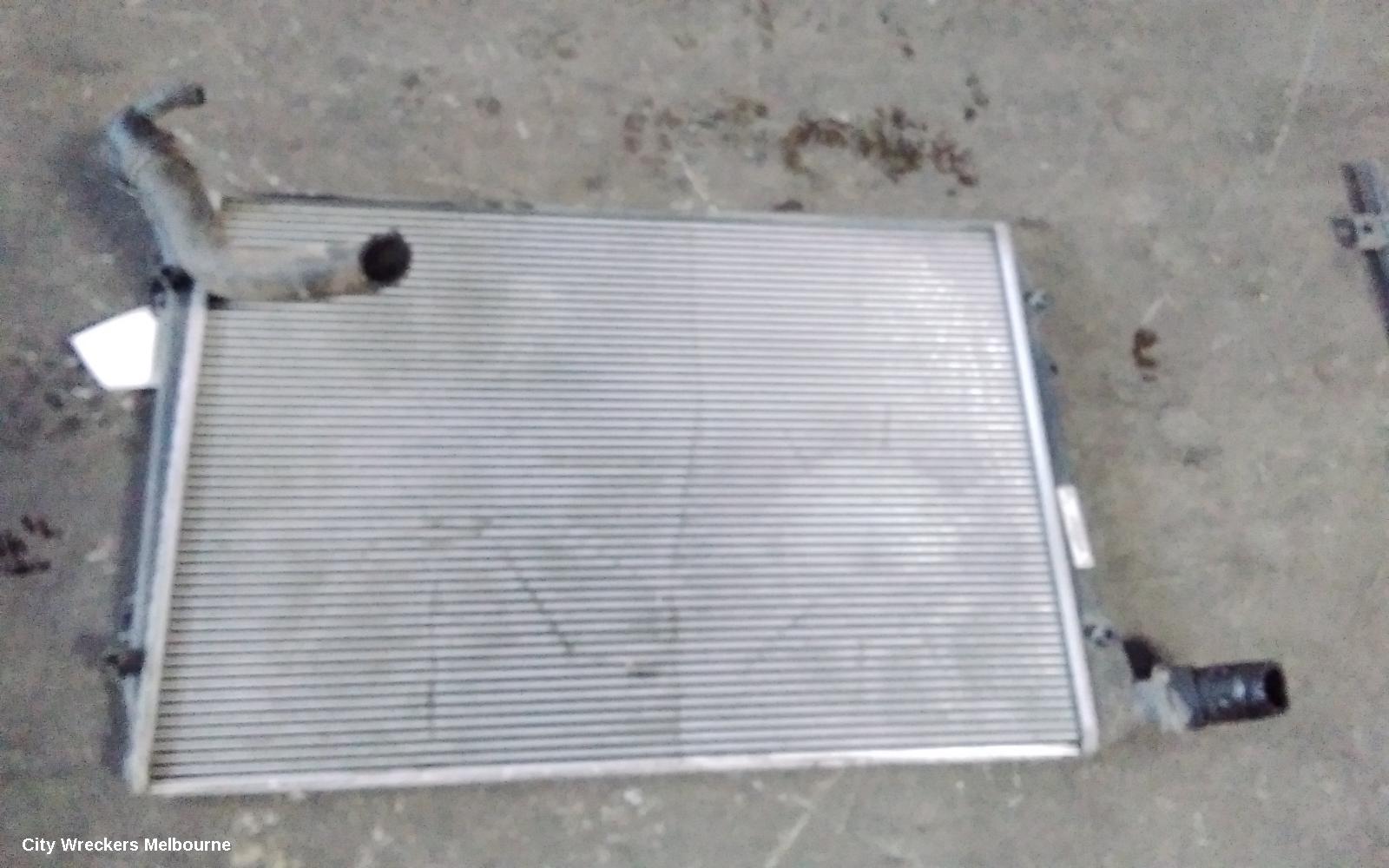 VOLKSWAGEN EOS RADIATOR, 2.0, BMM, DIESEL TURBO, 02/2007 - 12/2014