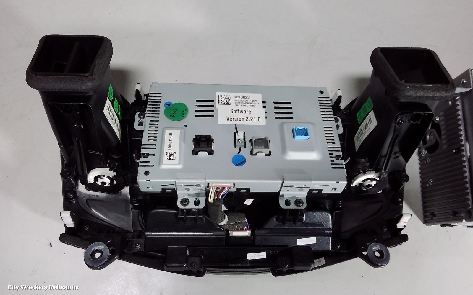 HOLDEN COMMODORE HEATER/AC CONTROLS, VF, 05/2013 - 12/2017