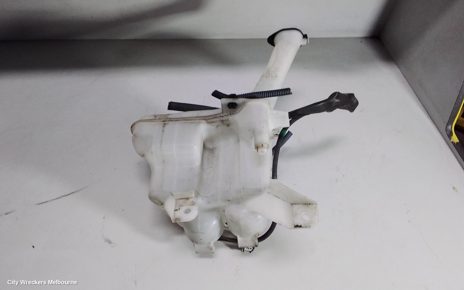 TOYOTA YARIS WASHER BOTTLE, NCP9#, SEDAN, 03/2006 - 06/2016 (AUS ONLY)