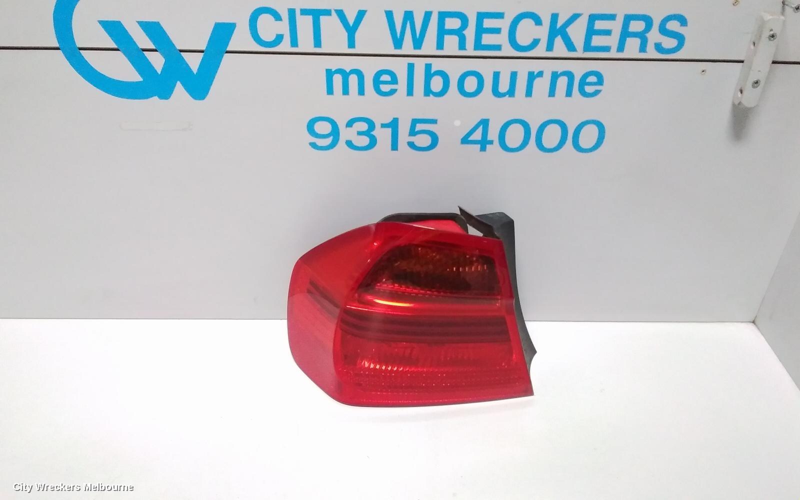 BMW 3 SERIES LEFT TAILLIGHT, E90, SEDAN, NON LED TYPE, 03/2005 - 10/2008