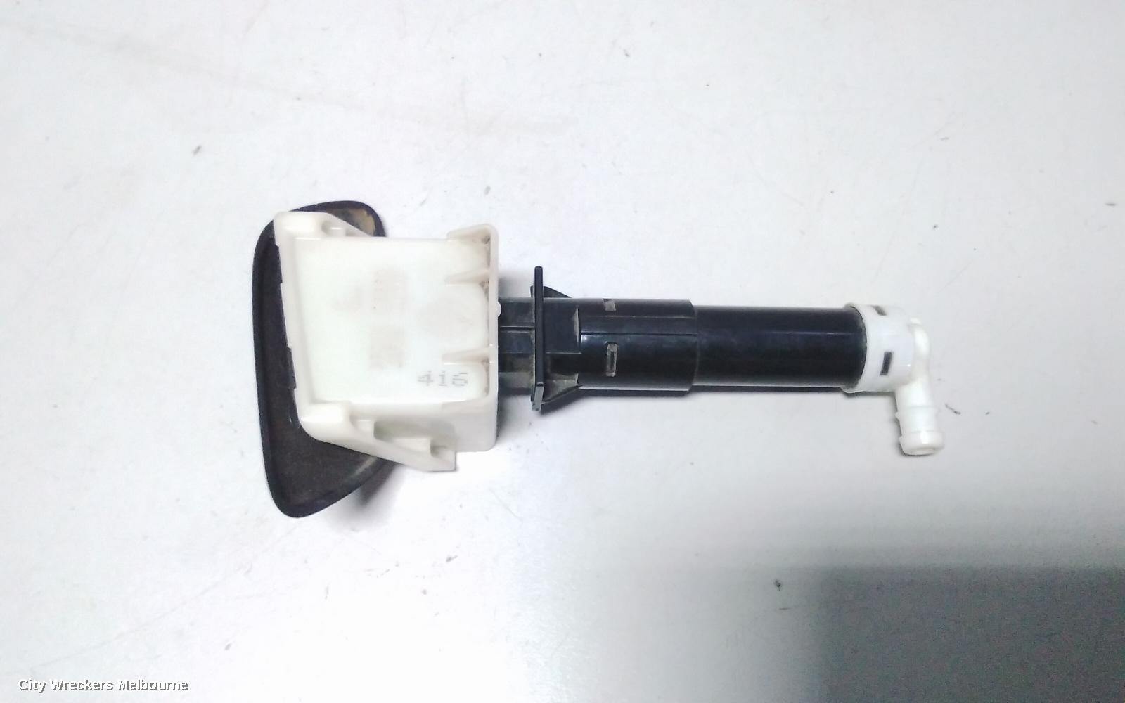 RENAULT KALEOS WASHER JET, H45 09/2013 - 04/2016