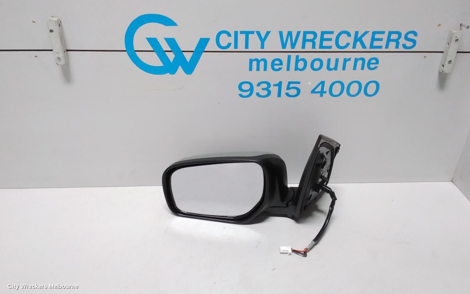 RENAULT KALEOS LEFT DOOR MIRROR, H45, COLOUR CODED, NON HEATED, MANUAL FOLDING TYPE, 09/2008 - 10/2011