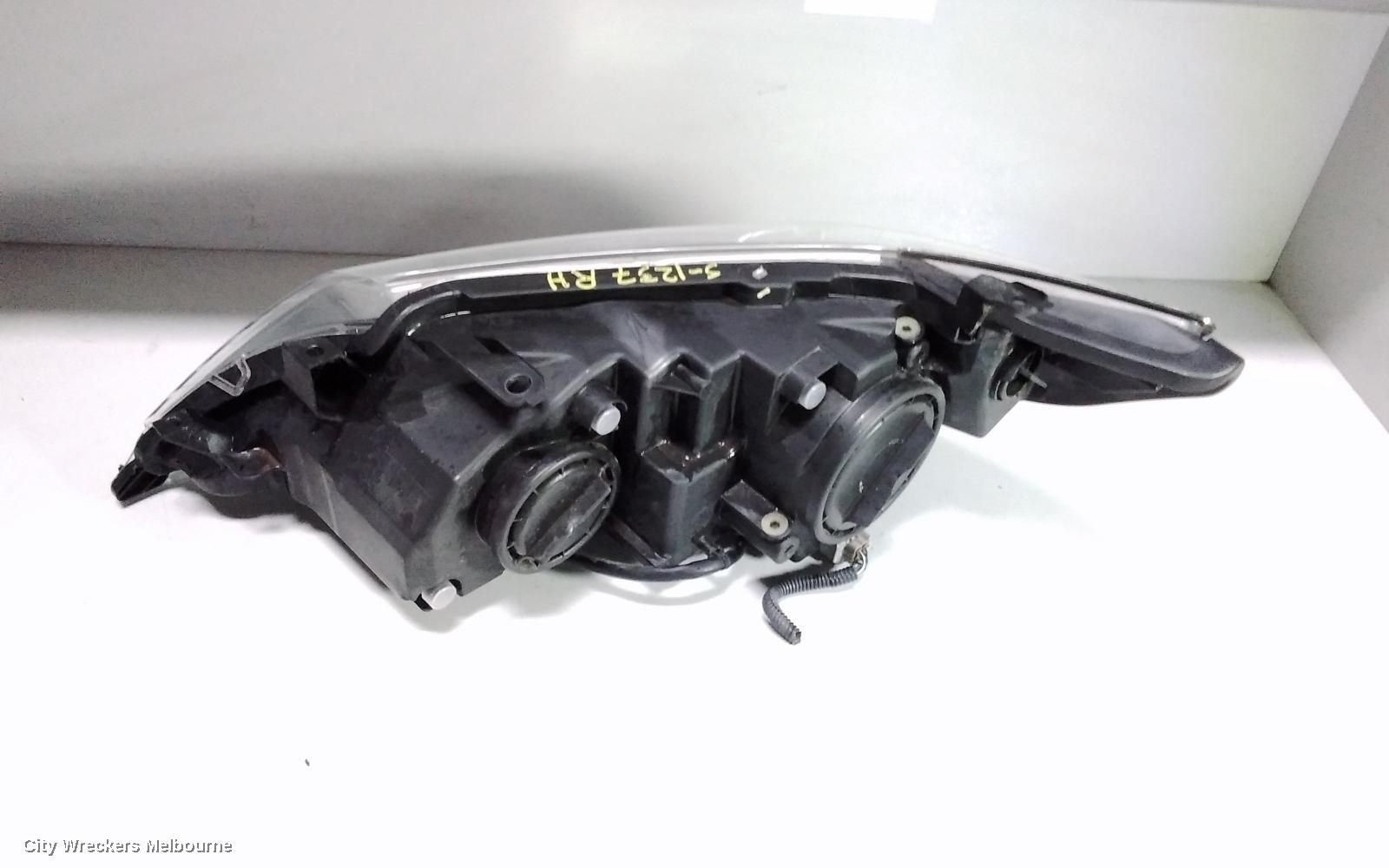 TOYOTA CAMRY RIGHT HEADLAMP, ASV50, CHROME TYPE, 12/2011 - 04/2015