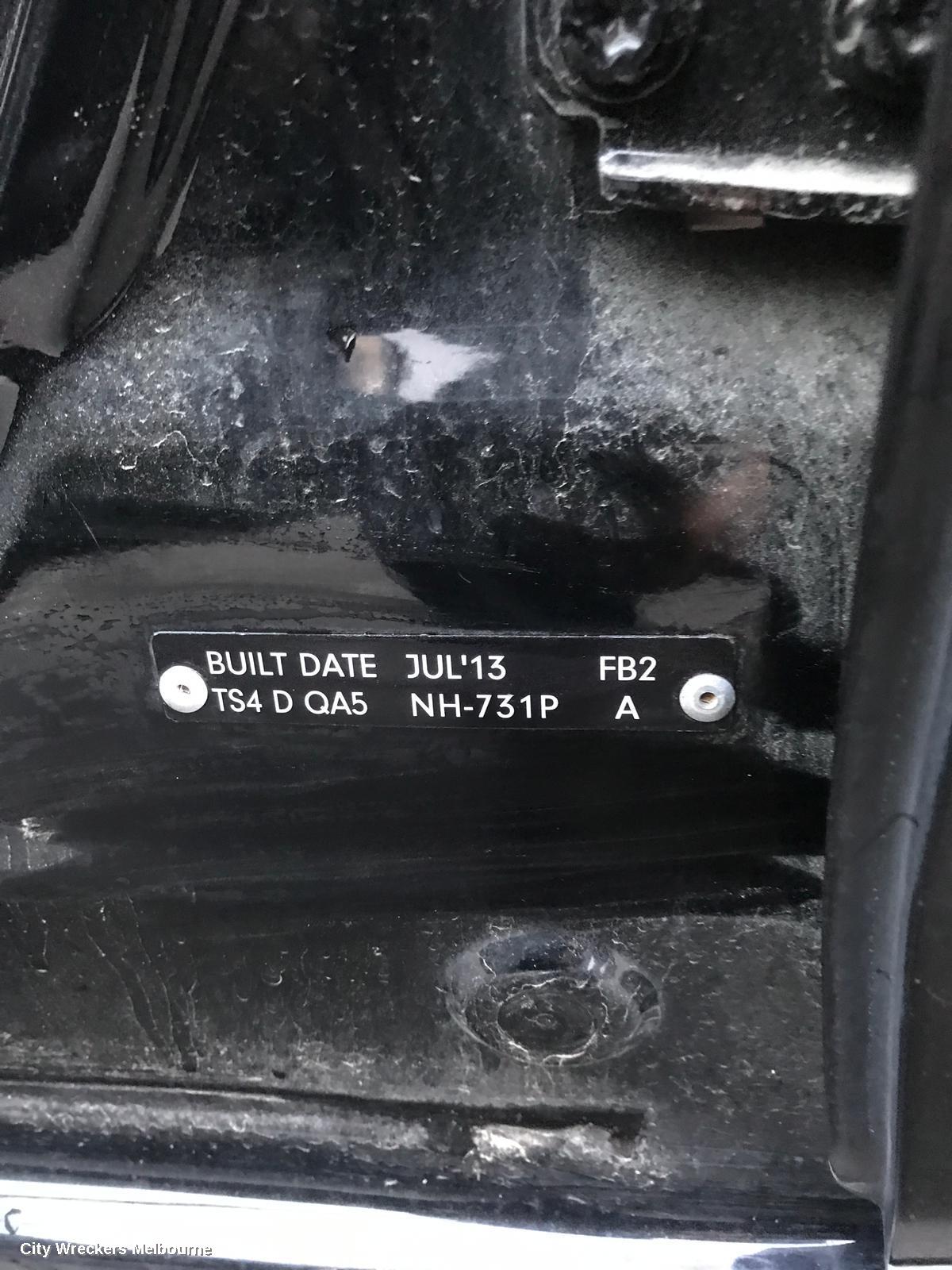 HONDA CIVIC OWNERS HANDBOOK, 9TH GEN 02/2012 - 05/2016