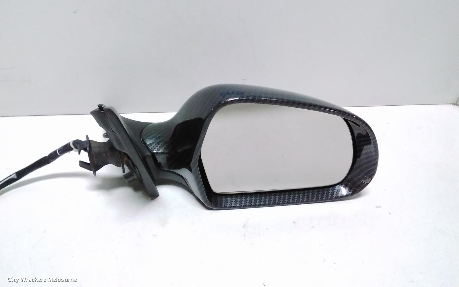 AUDI A4 RIGHT DOOR MIRROR, B8 8K, A4, MANUAL FOLD, NO LANE CHANGE ASSIST TYPE, 1 PLUG (6 WIRE), 02/2008 - 05/2009