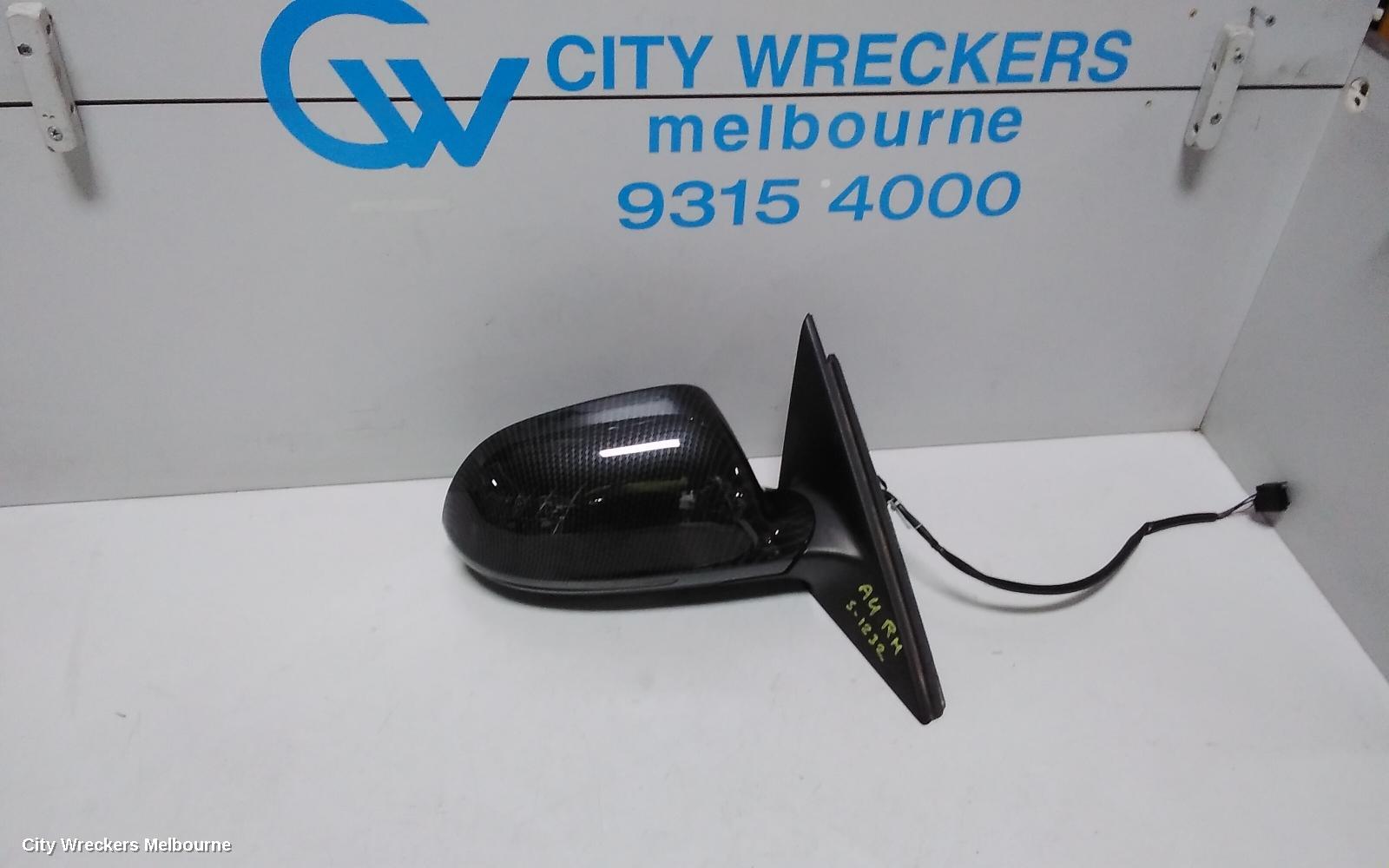 AUDI A4 RIGHT DOOR MIRROR, B8 8K, A4, MANUAL FOLD, NO LANE CHANGE ASSIST TYPE, 1 PLUG (6 WIRE), 02/2008 - 05/2009