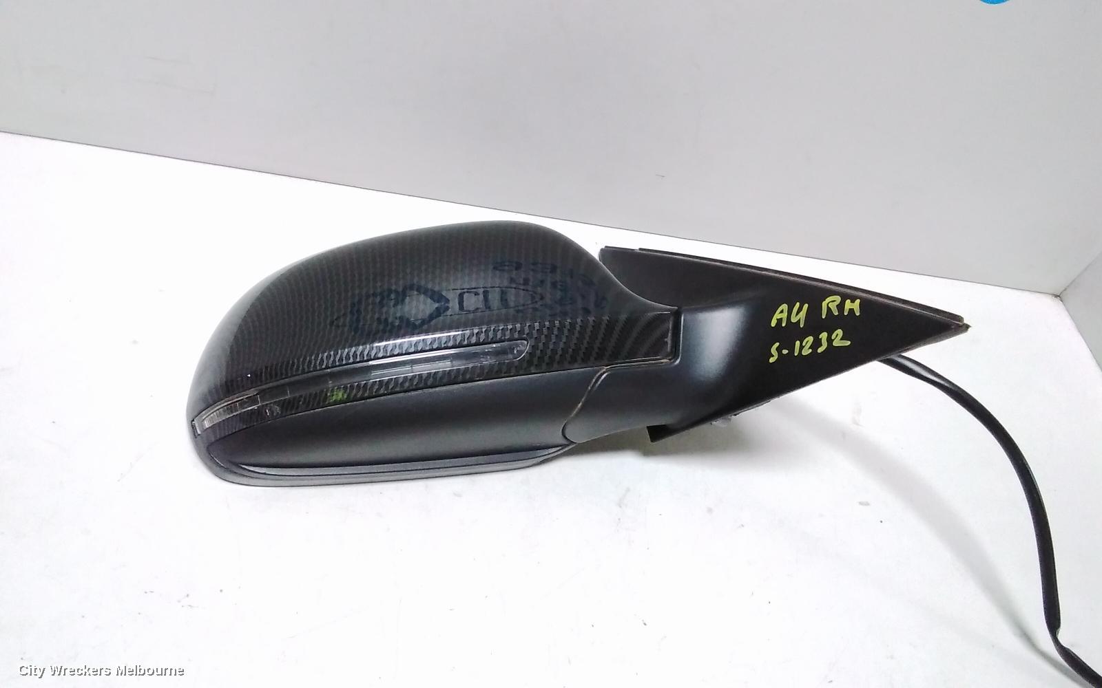 AUDI A4 RIGHT DOOR MIRROR, B8 8K, A4, MANUAL FOLD, NO LANE CHANGE ASSIST TYPE, 1 PLUG (6 WIRE), 02/2008 - 05/2009
