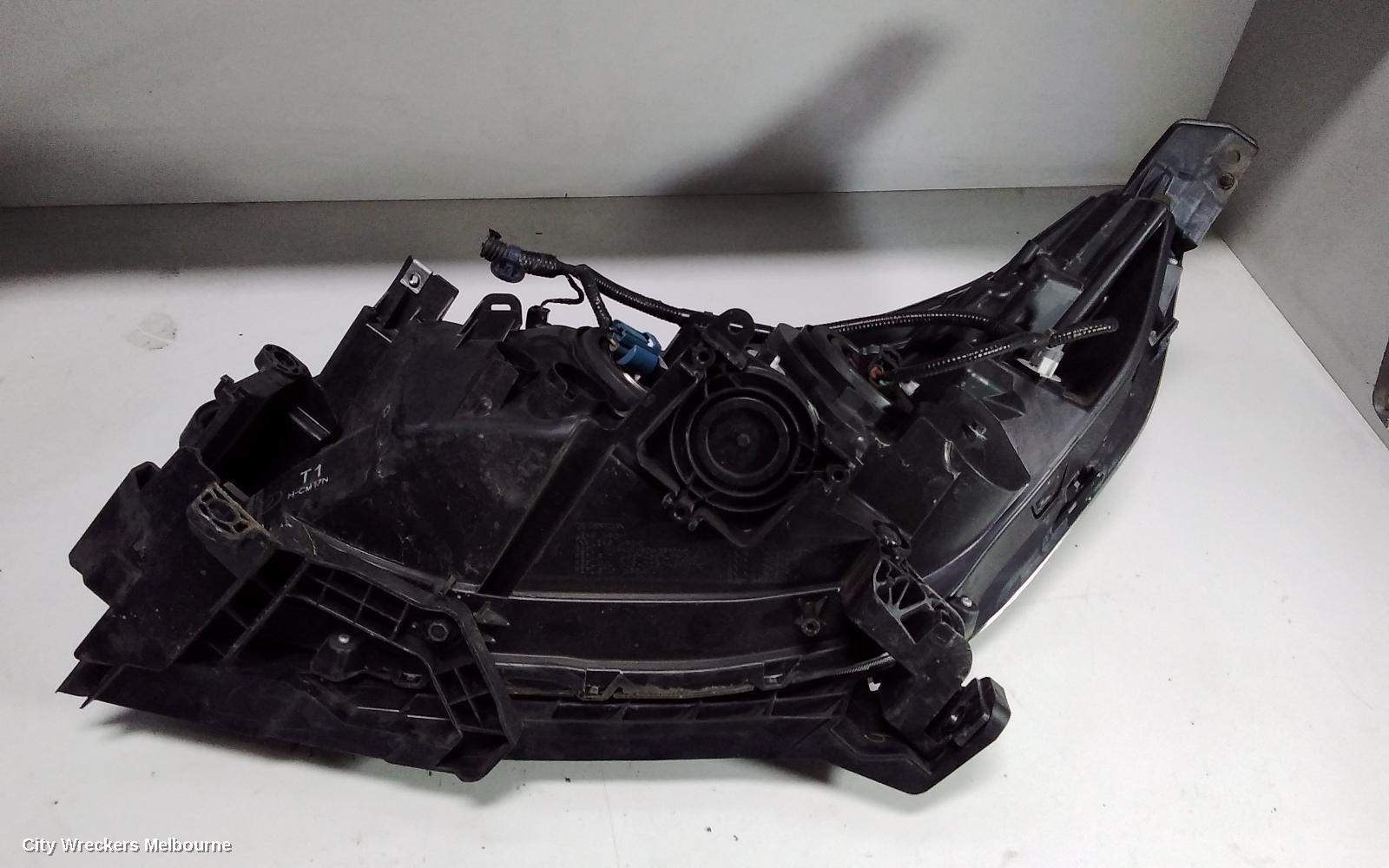HONDA CRV RIGHT HEADLAMP, RM, VTI/VTI-S/SPORT, HALOGEN TYPE, 11/2012 - 10/2014