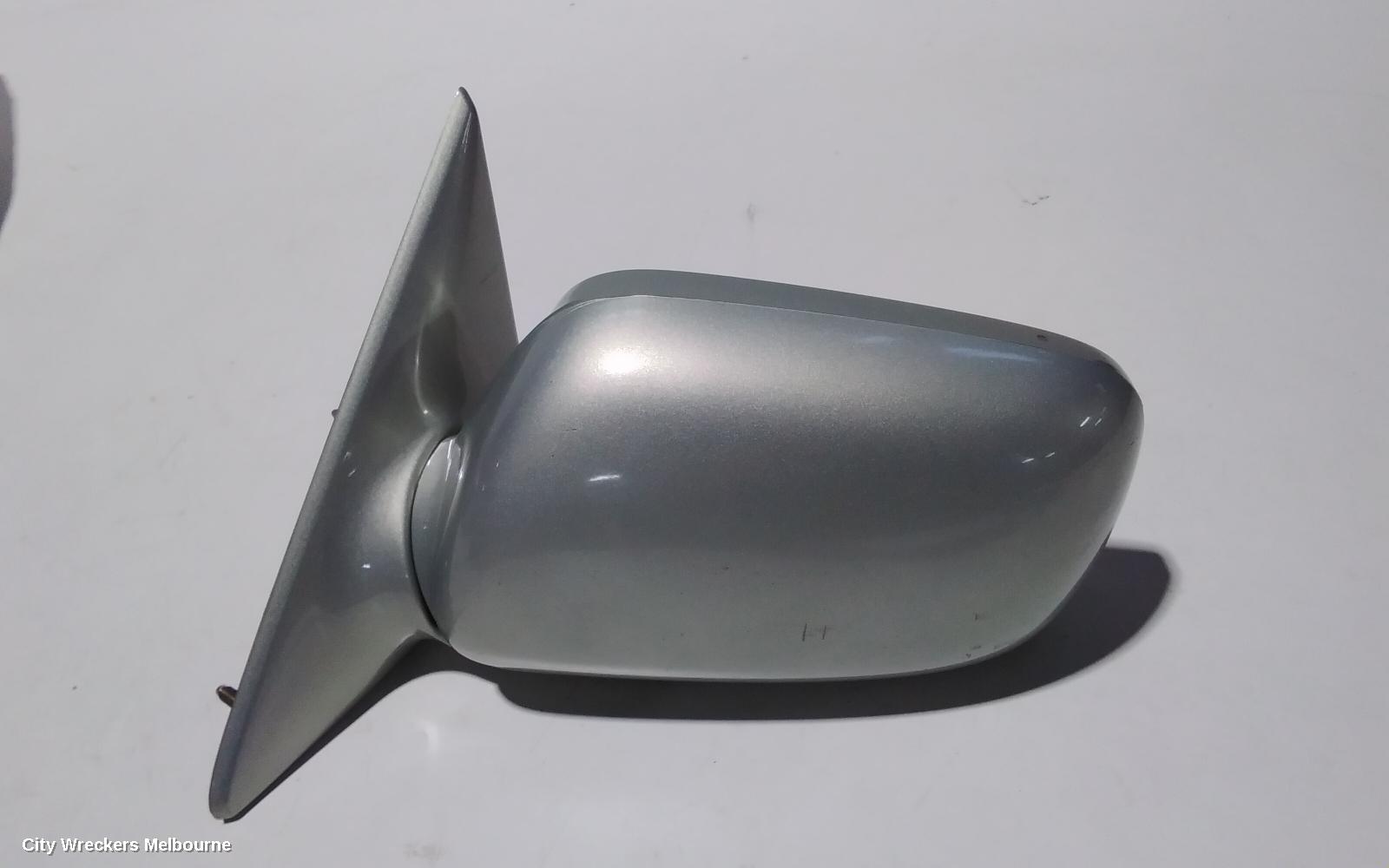 TOYOTA CAMRY LEFT DOOR MIRROR, SK20, POWER, COLOUR CODED, 08/1997 - 09/2000