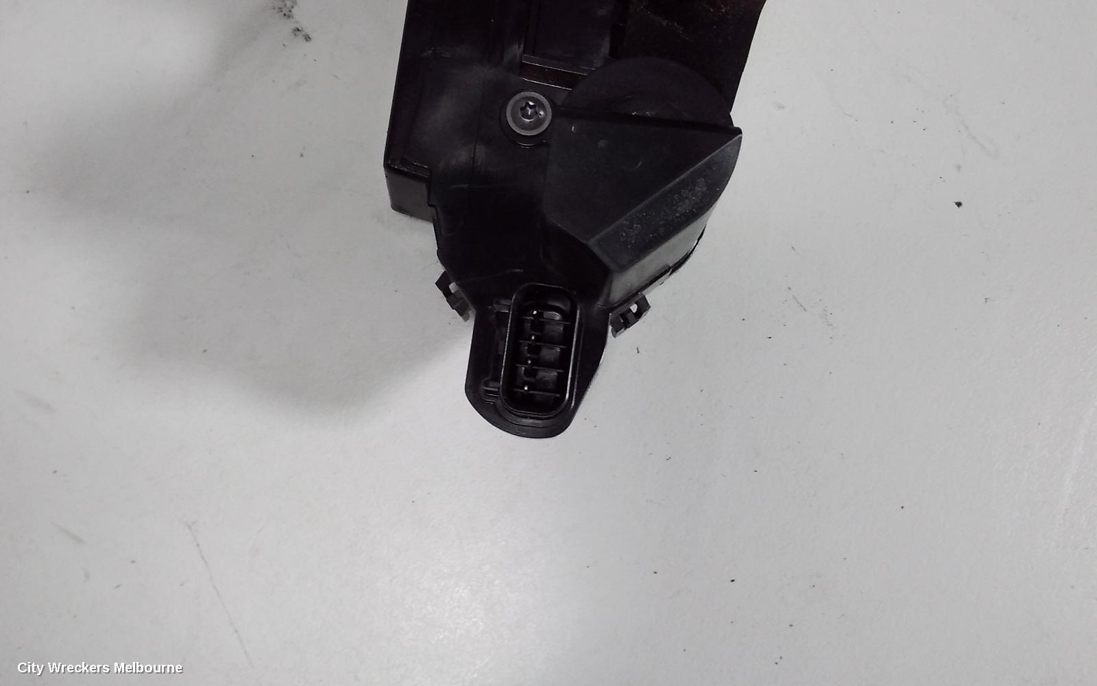 LAND ROVER RANGEROVER EVOQUE DOOR/BOOT/GATE LOCK, LEFT REAR DOOR LOCK, L538, NON KEYLESS ENTRY TYPE, 11/2011 - 01/2019