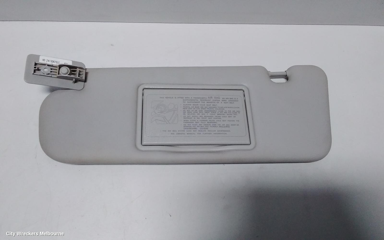 HOLDEN COMMODORE SUNVISOR, VF, LH SIDE, 05/2013 - 12/2017