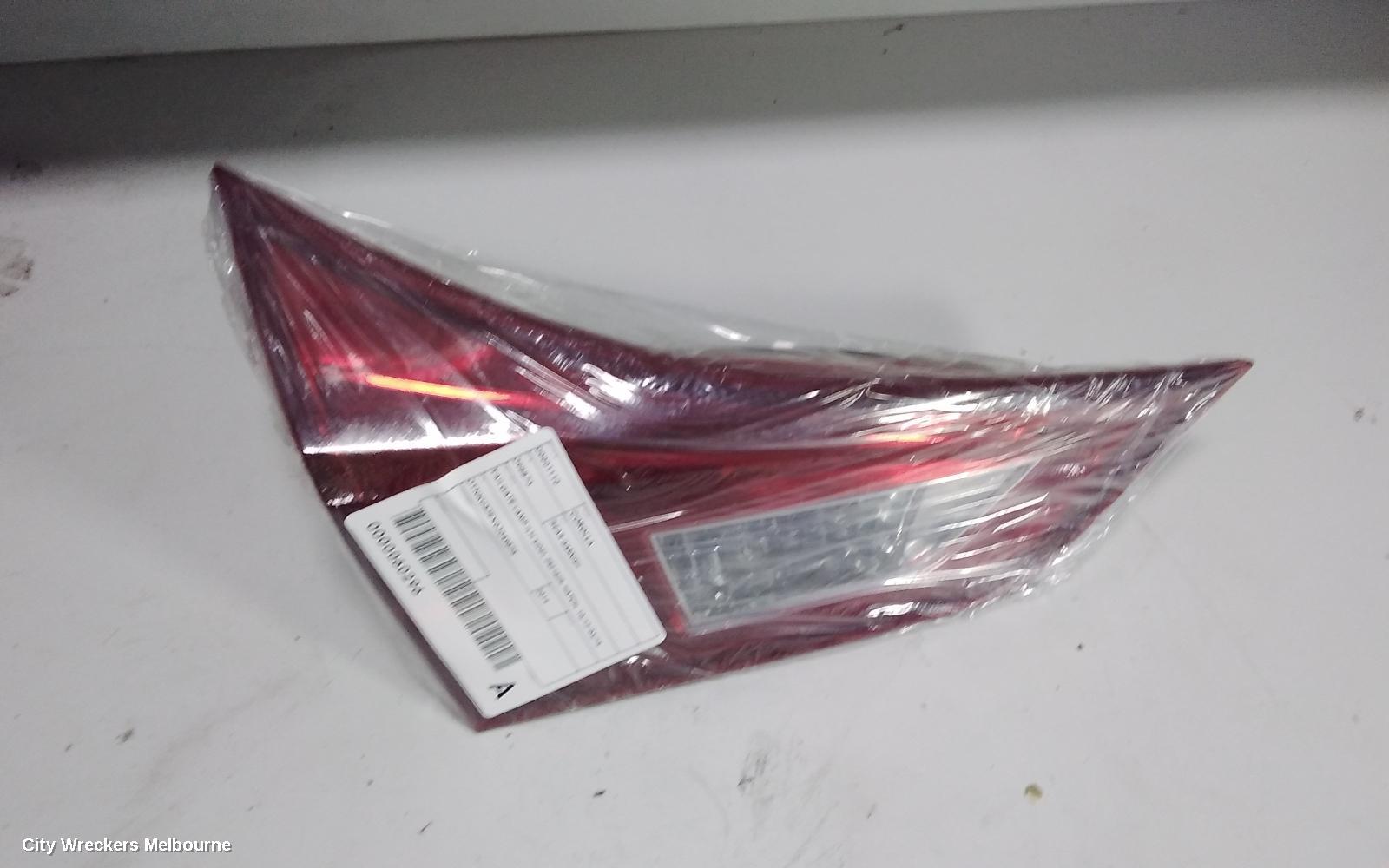 TOYOTA COROLLA REAR GARNISH, TAILGATE LAMP (LH SIDE), ZRE182R, HATCH, 10/2012 - 03/2015