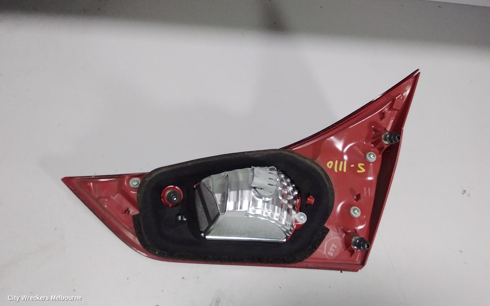 TOYOTA COROLLA REAR GARNISH, TAILGATE LAMP (LH SIDE), ZRE182R, HATCH, 10/2012 - 03/2015