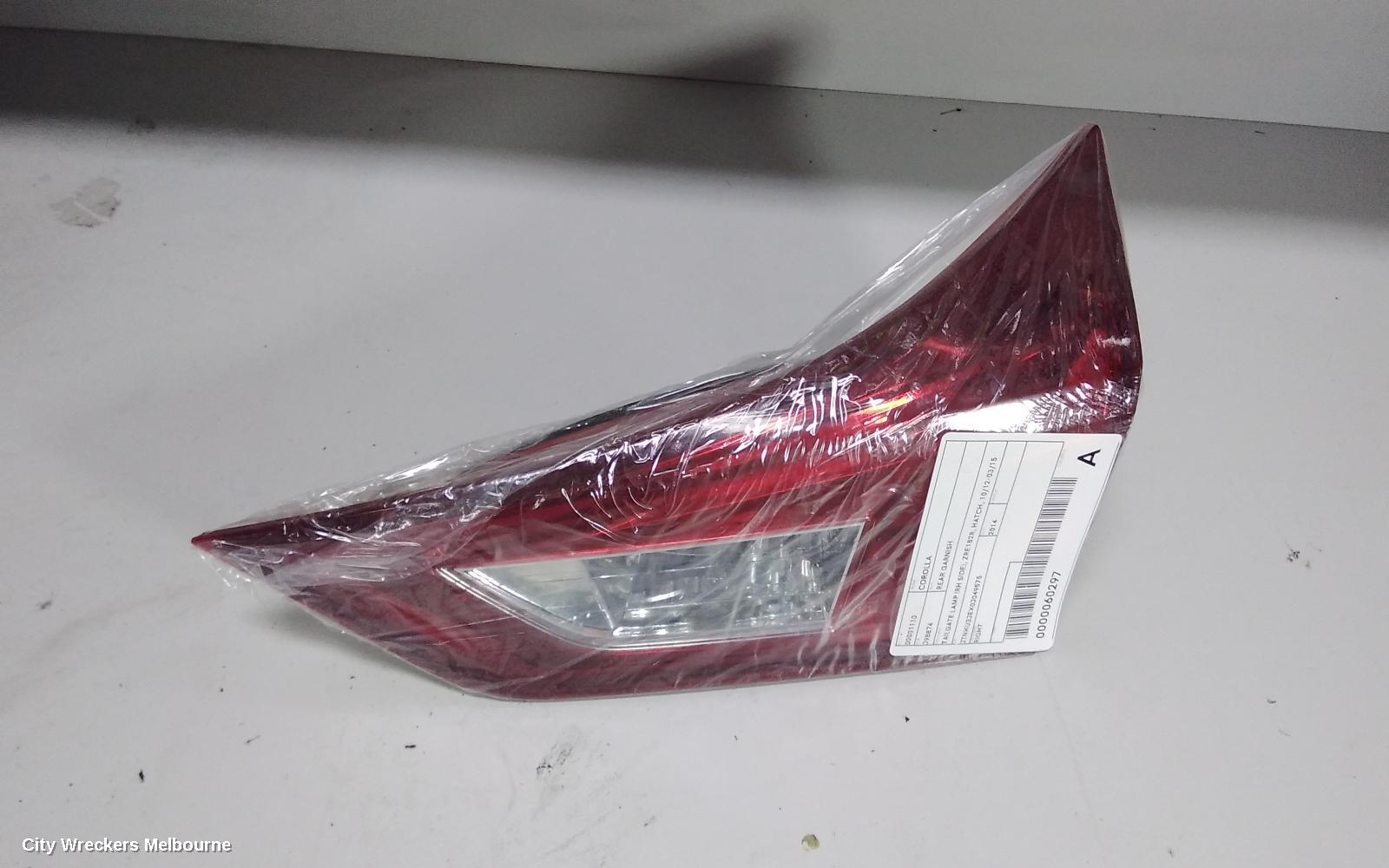 TOYOTA COROLLA REAR GARNISH, TAILGATE LAMP (RH SIDE), ZRE182R, HATCH, 10/2012 - 03/2015