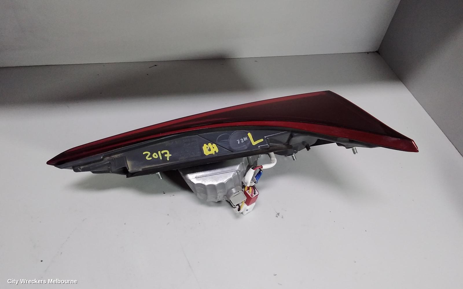 TOYOTA COROLLA REAR GARNISH, TAILGATE LAMP (LH SIDE), ZRE182R/ZWE186R, HATCH, 03/2015 - 06/2018