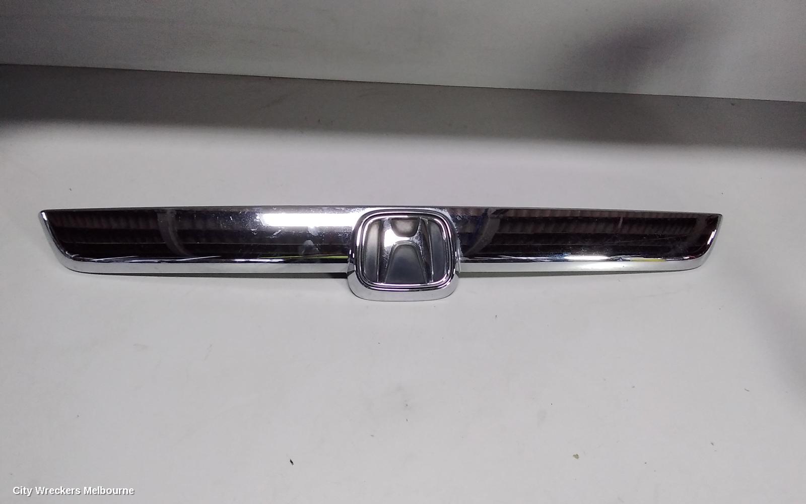 HONDA CRV REAR GARNISH, RE, 03/2007 - 10/2012