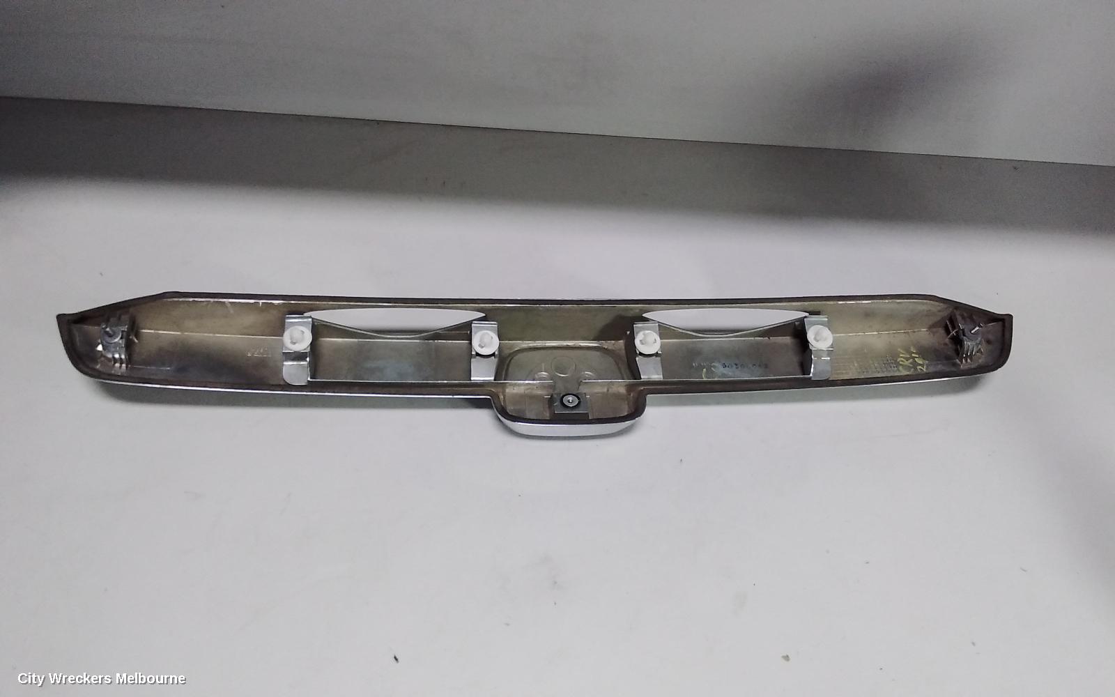 HONDA CRV REAR GARNISH, RE, 03/2007 - 10/2012
