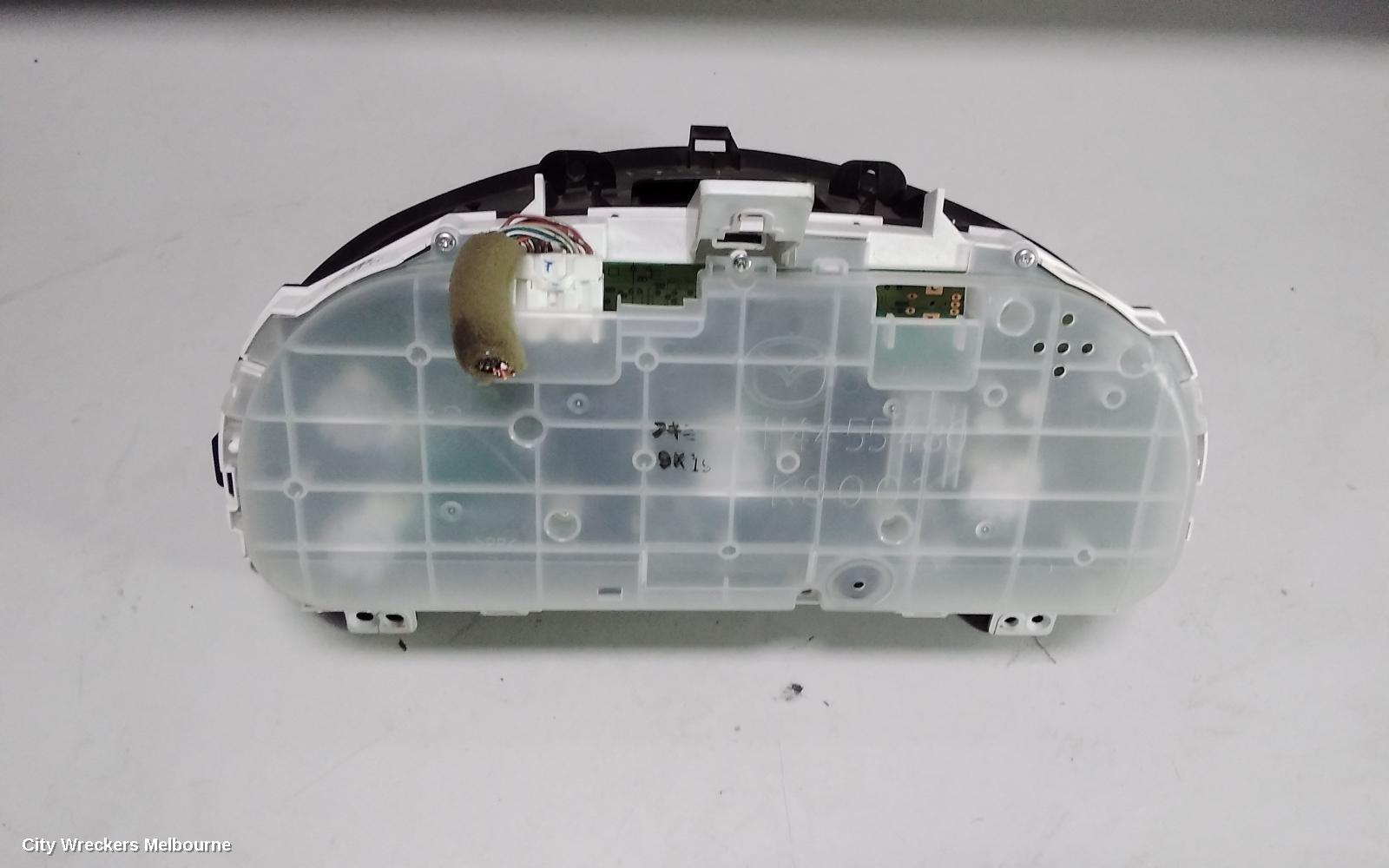 MAZDA CX7 INSTRUMENT CLUSTER
