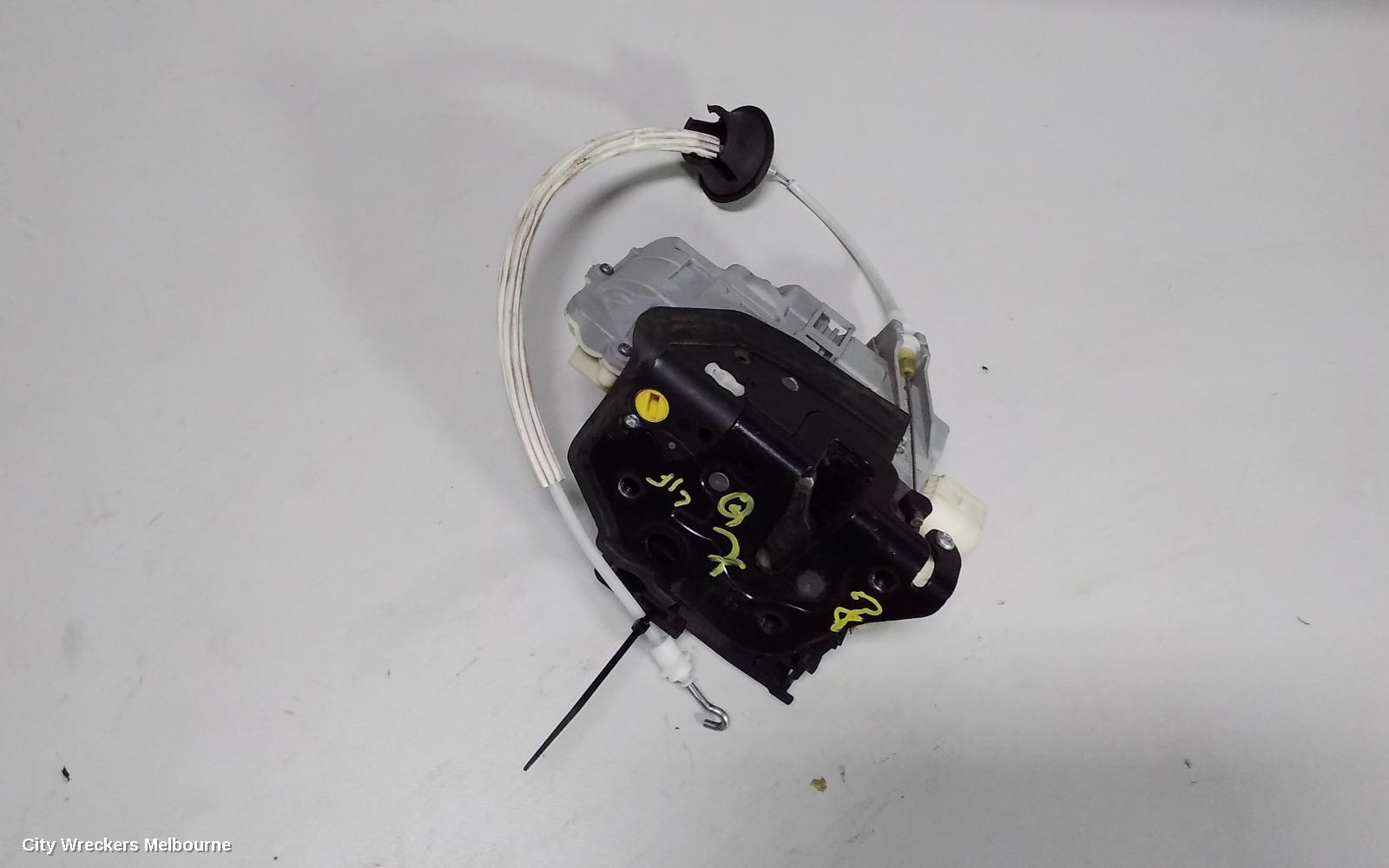 AUDI Q7 DOOR/BOOT/GATE LOCK, LEFT FRONT DOOR LOCK, 4L, P/N 3C2837015A, 09/2006 - 11/2009