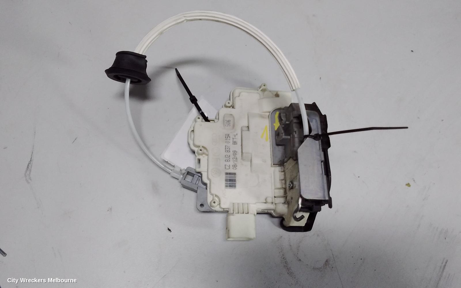 AUDI Q7 DOOR/BOOT/GATE LOCK, LEFT FRONT DOOR LOCK, 4L, DUAL ROW (7 PIN), P/N 8J2837015A, 09/2006 - 11/2009