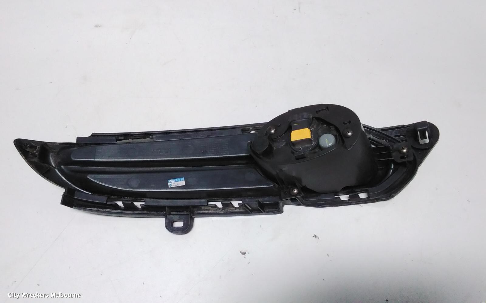HONDA HRV RIGHT INDICATOR/FOG/SIDE, BUMPER FOGLAMP, RU5, 12/2014 - 06/2018