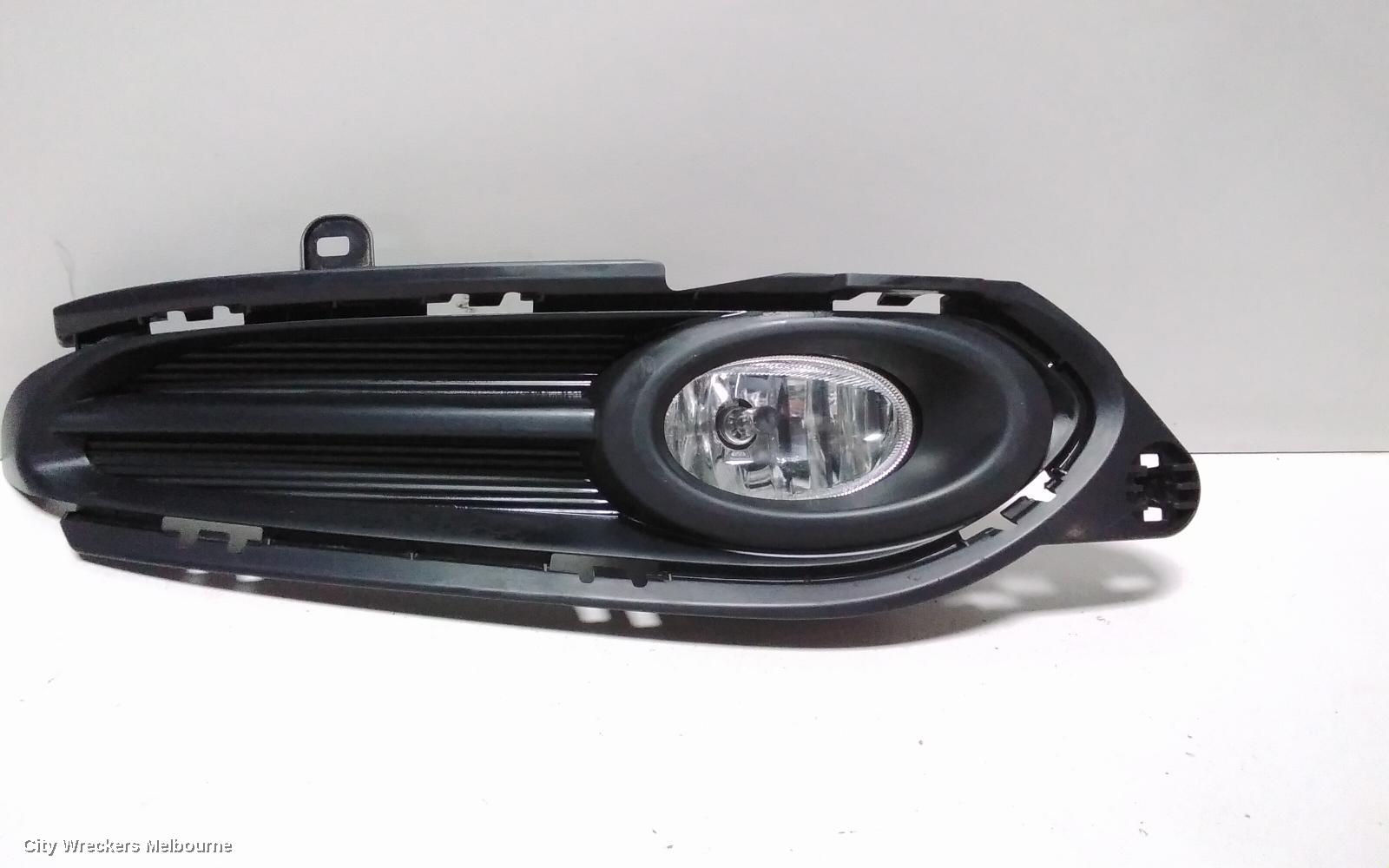 HONDA HRV RIGHT INDICATOR/FOG/SIDE, BUMPER FOGLAMP, RU5, 12/2014 - 06/2018